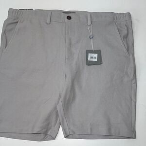 🔥Hickey Freeman Light Gray Flat Front Shorts Sz 38 New